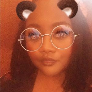 Meet your Posher, Brittany